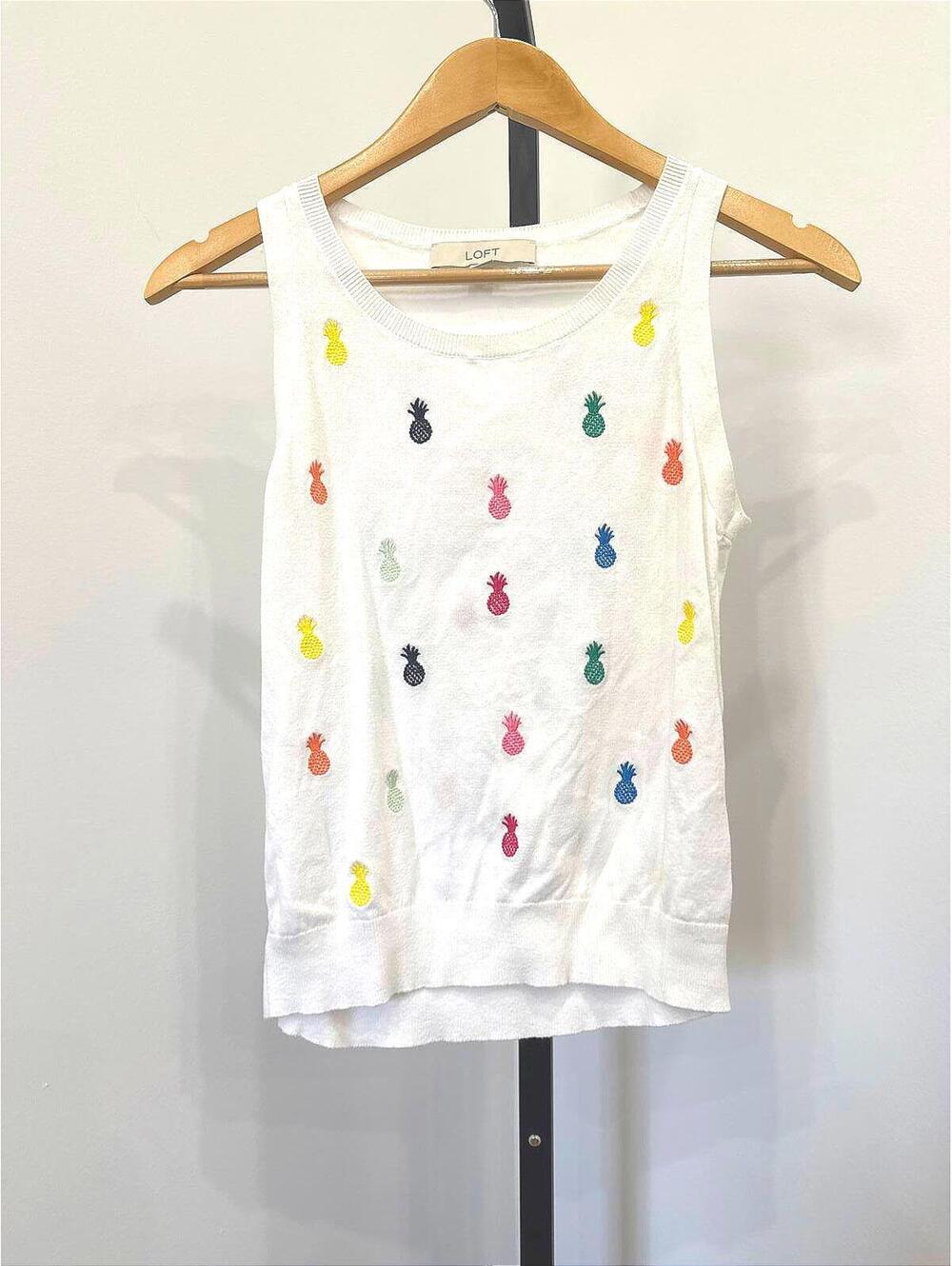 Loft Pineapple Sweater Tank Size XS